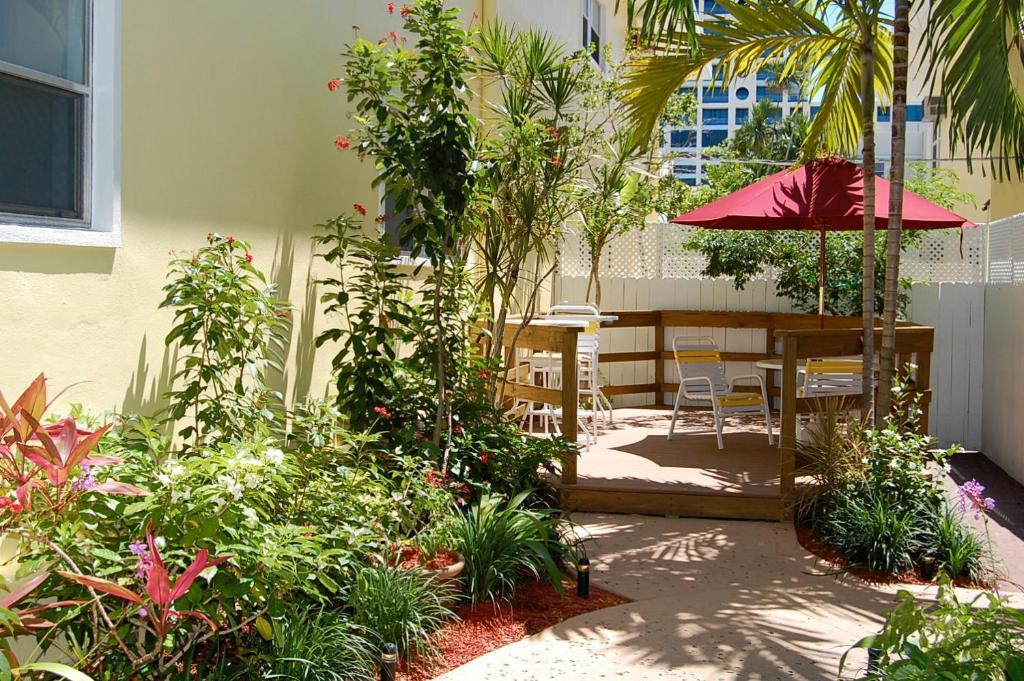 Alcazar Resort- Gay Mens Resort Fort Lauderdale Exterior foto